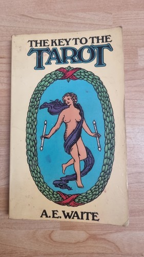 The key tarot a - key,